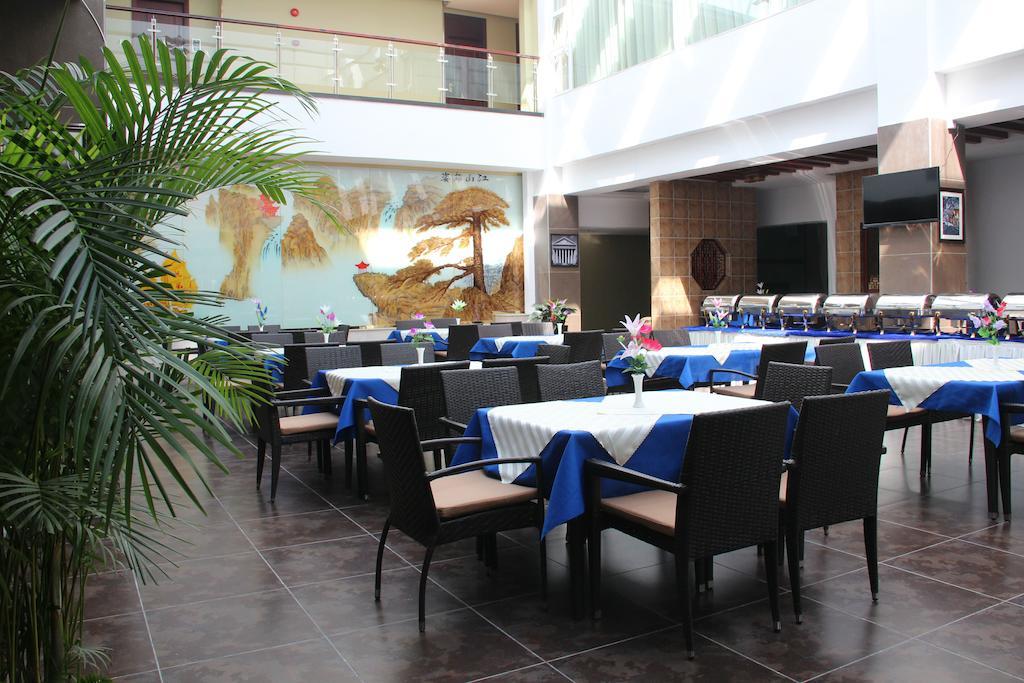 Zhuhai Platinum Holiday Hotel Екстер'єр фото
